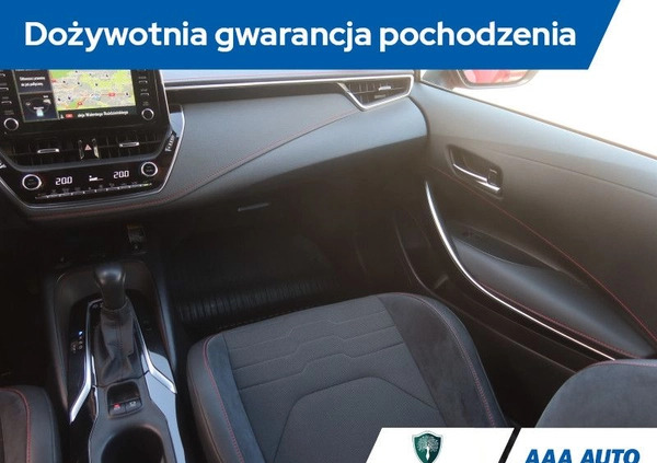 Toyota Corolla cena 100000 przebieg: 50845, rok produkcji 2019 z Dąbrowa Tarnowska małe 301